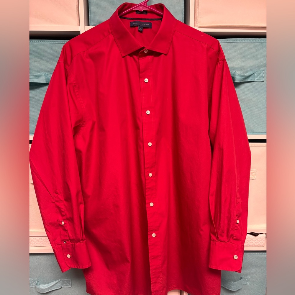 Tommy Hilfiger Men's Red 100% Cotton Button Down Dress Shirt -Size 17 -32/33 - Picture 2 of 6